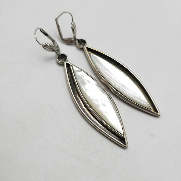 Vintage Artist Signed Mother Of Pearl Sterling Silver Drop Earrings Modernist - Picture 3 of 8